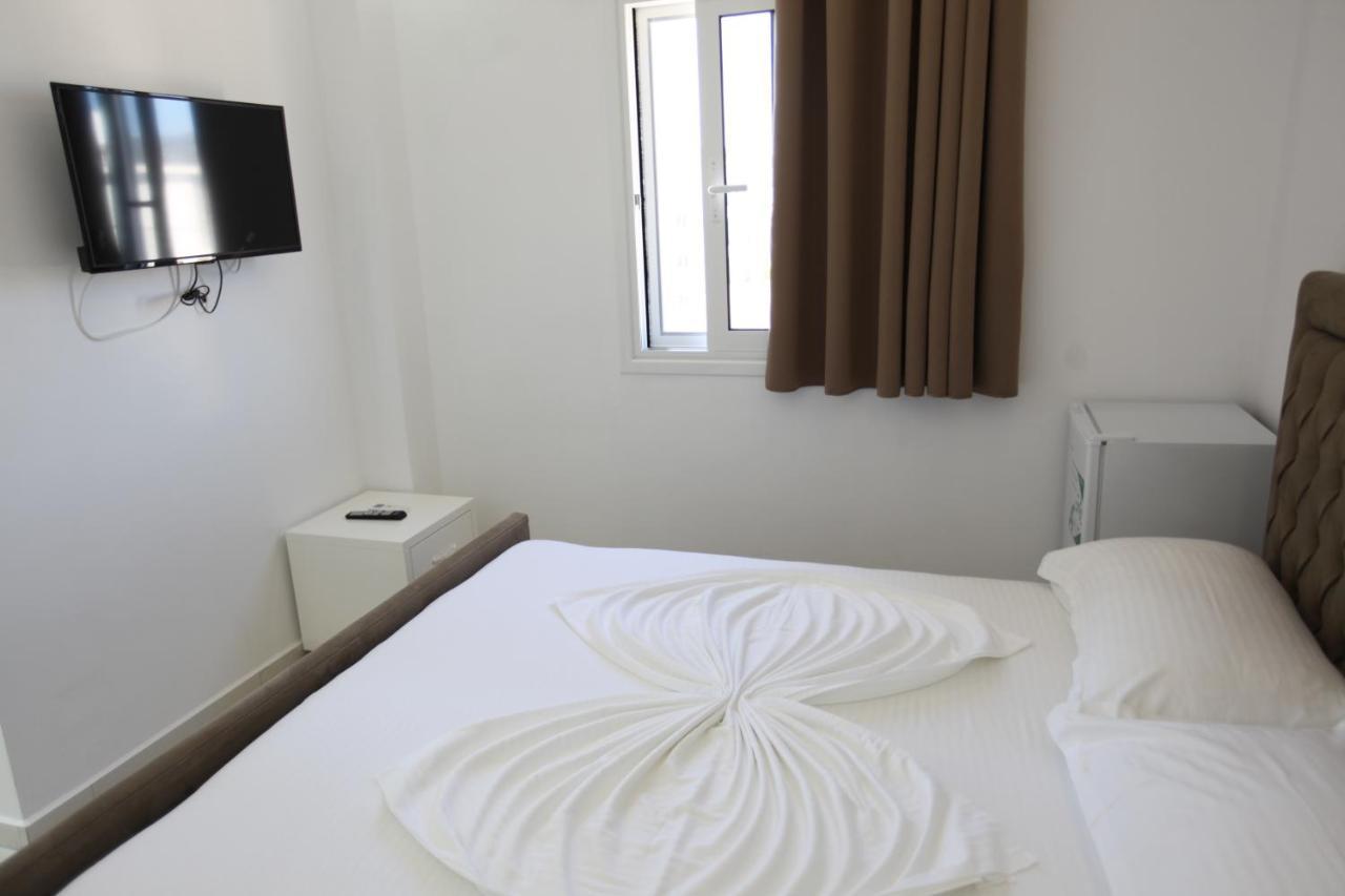 Anna Hotel Ксамил Экстерьер фото